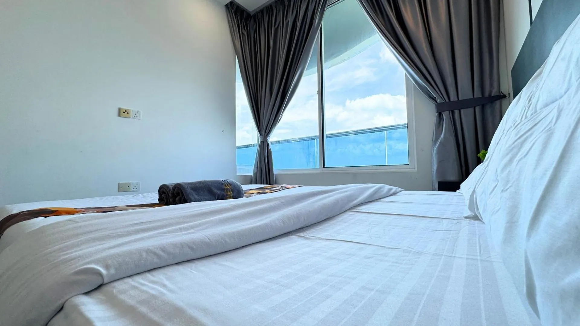 The Wave Suites Melaka By Beestay Malaysia
